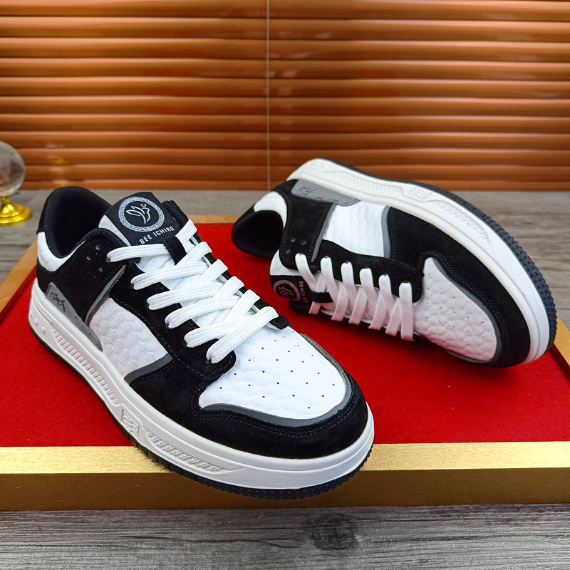 Breathable and versatile low-top nubuck leather military sneakers