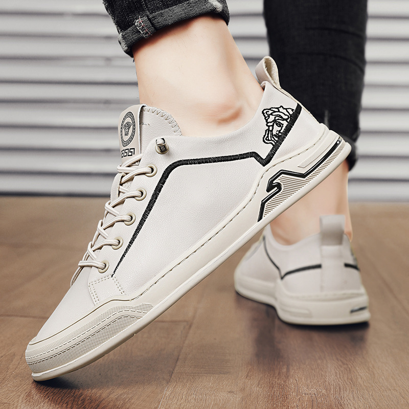 Slip-on lazy shoes with soft leather soles